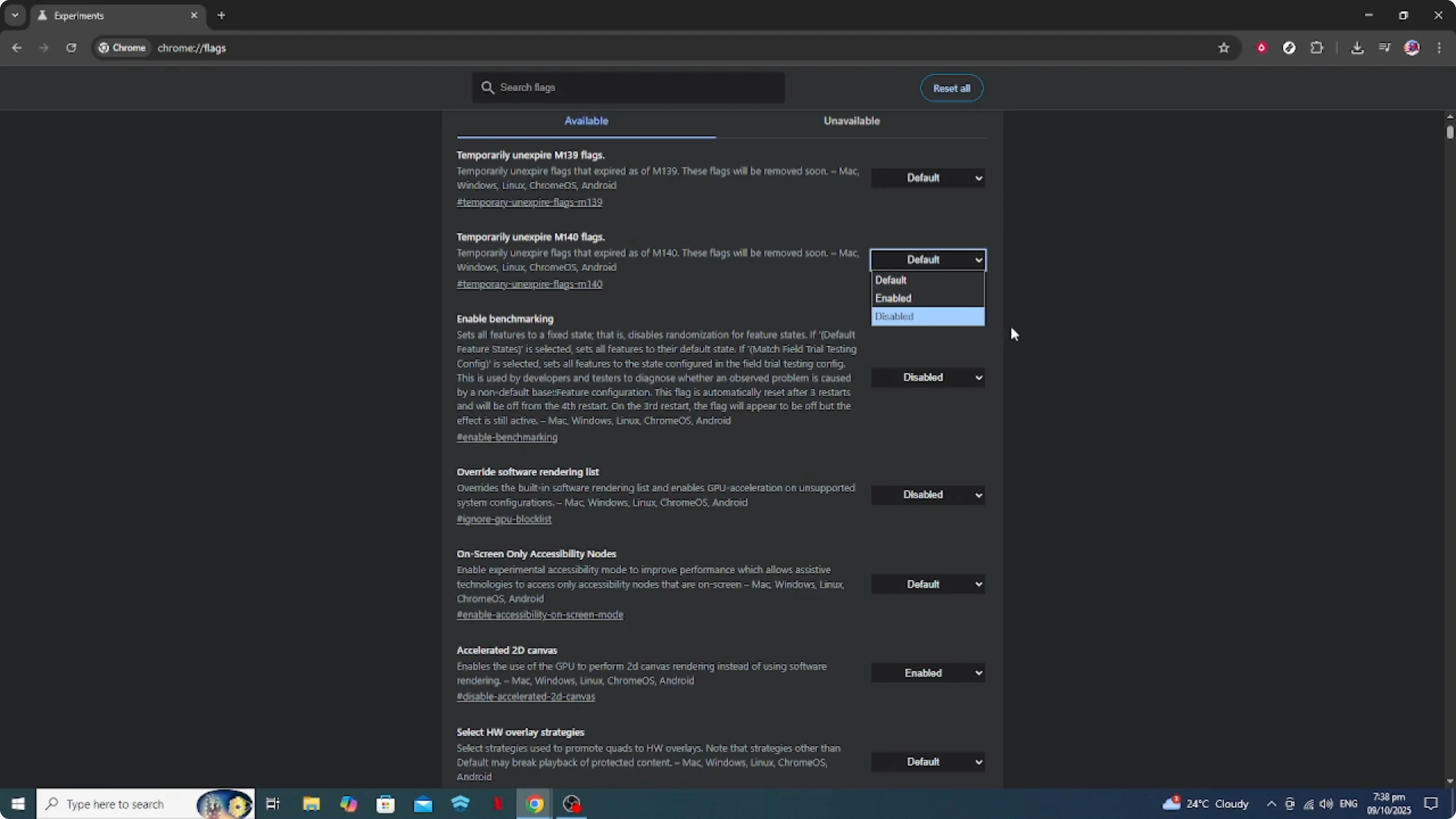 Screenshot from How To Enable Or Disable Overlay Scrollbars in Google Chrome [2026 Guide] at 108s