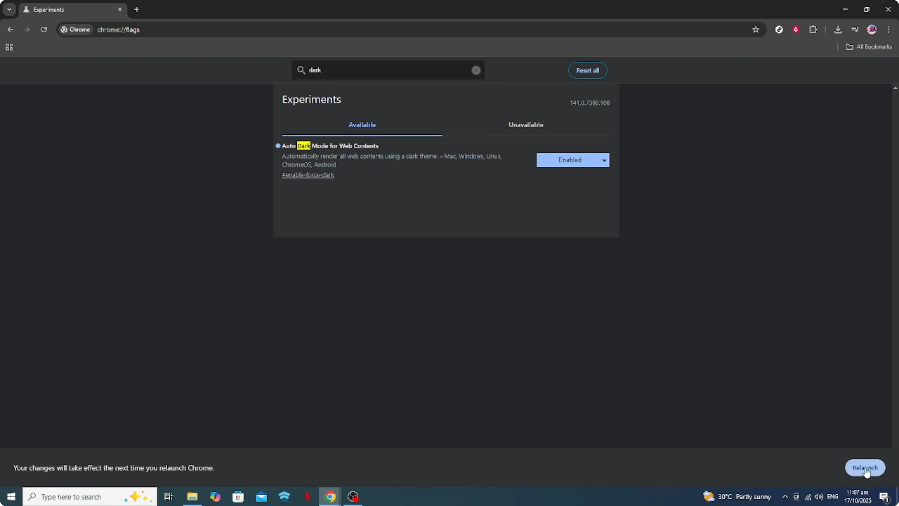 Screenshot from How To Force Dark Mode on All Websites in Google Chrome [2026 Guide] at 94s