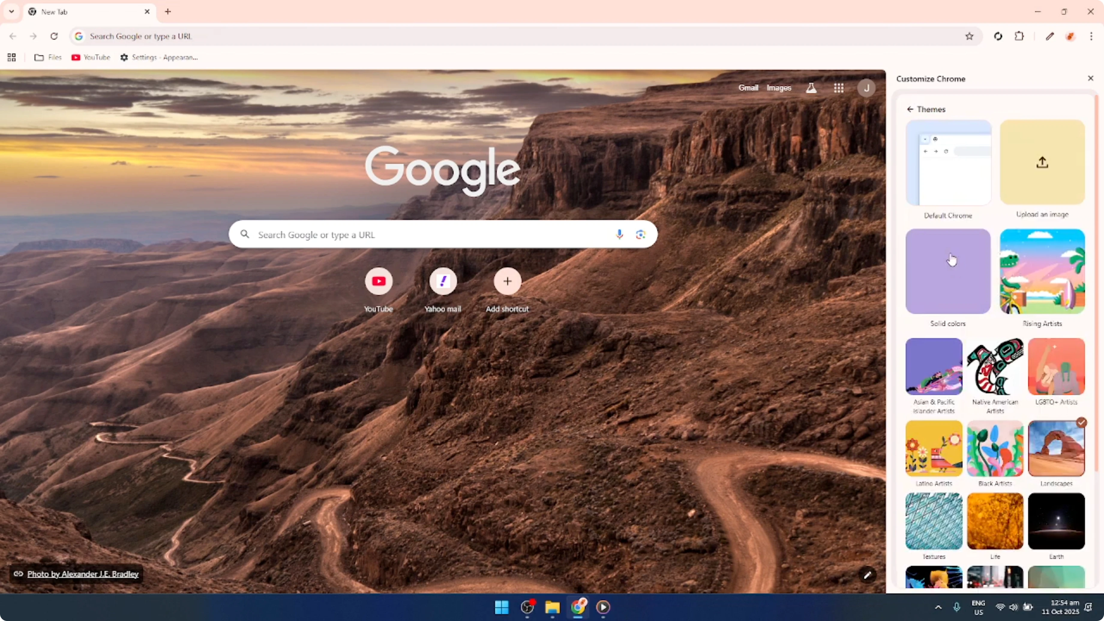 Screenshot from How To Change The New Tab Page in Google Chrome [2026 Guide] at 111s